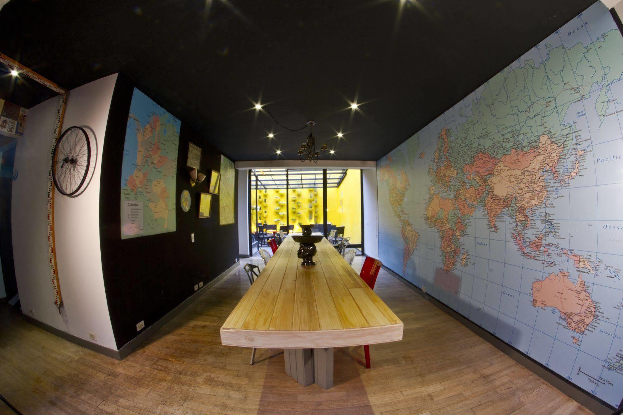 12:12 Hostels Bogotá Zewnętrze zdjęcie